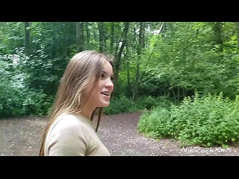 ❤️ Би Эвелина руу олон нийтийн газар овоолохыг санал болгосон! Тэр тийм гэж хэлсэн. Дараа нь би түүний өгзөг, аманд нь булцууг нь илбэв. Дараа нь тэр өөрөө уурлав. Занхайнууд манайд ﹏